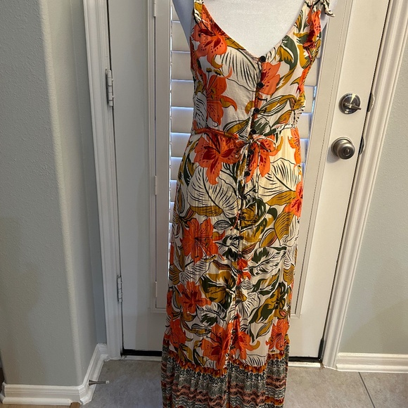 Cleobella Marla Hibiscus Orange Maxi Dress Size XS Boho ~ Floral ~ Vacation! - Picture 3 of 6